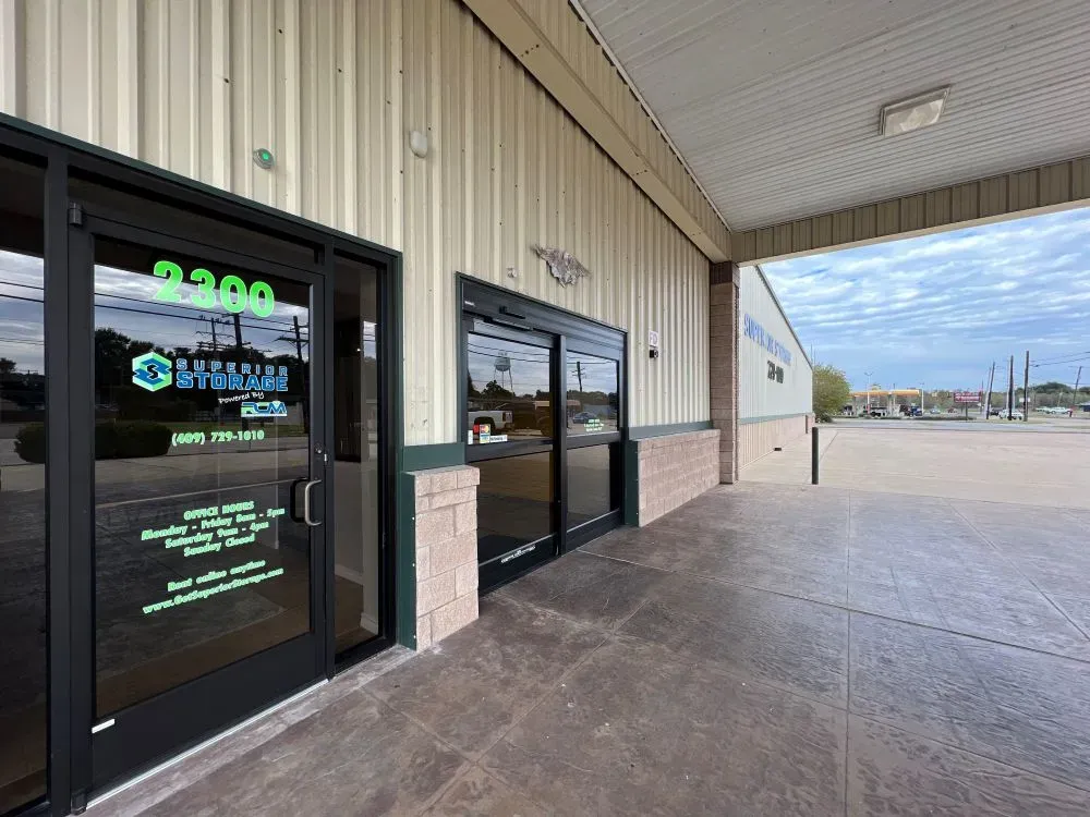 front entrance of super storage port neches